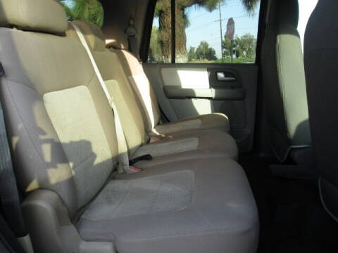 2004 Ford Expedition