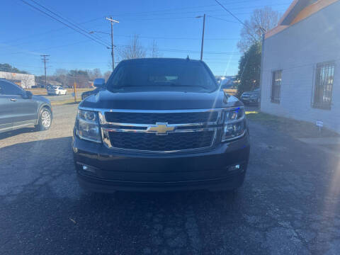 2017 Chevrolet Suburban LT