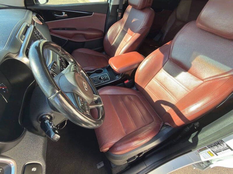 2017 Kia Sorento SX V6