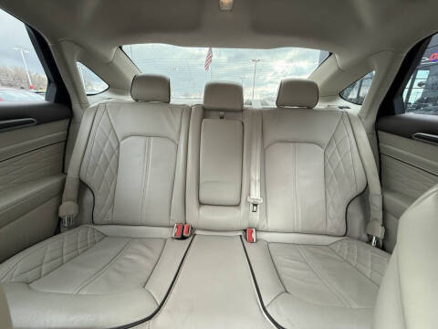 2017 Ford Fusion Platinum