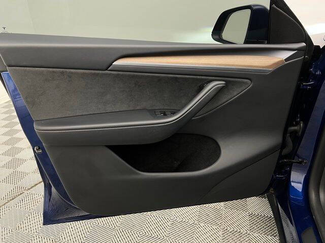 2024 Tesla Model Y Long Range