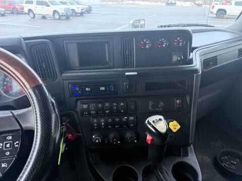 2019 International LT625