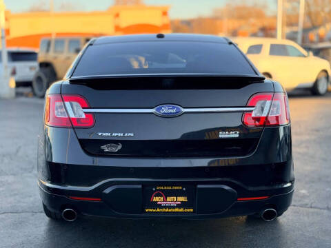 2012 Ford Taurus SHO