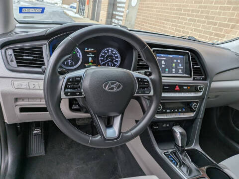 2019 Hyundai Sonata Hybrid SE