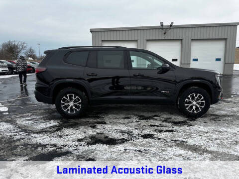 2024 GMC Acadia AT4