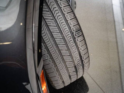 2023 Land Rover Defender 90 V8