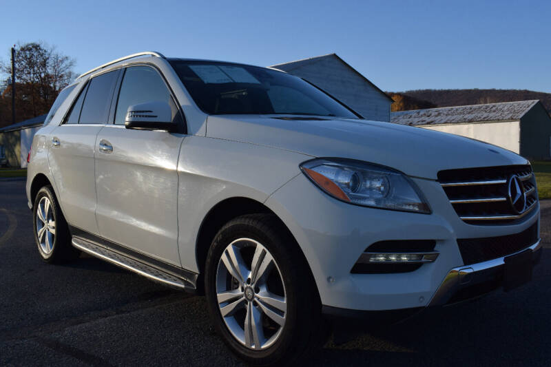 2013 Mercedes-Benz M-Class for sale at CAR TRADE in Slatington PA