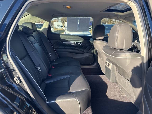 2017 Infiniti Q70L 3.7