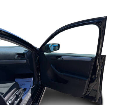 2016 Volkswagen Jetta
