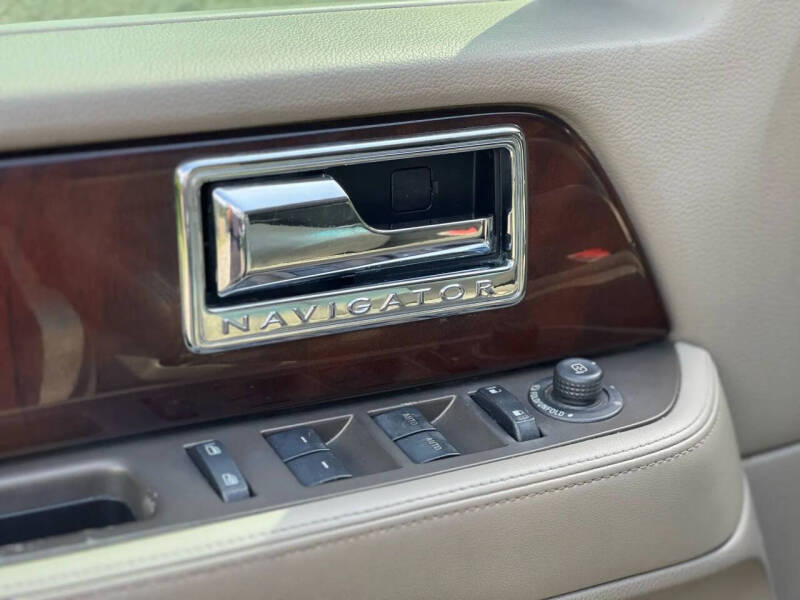 2014 Lincoln Navigator