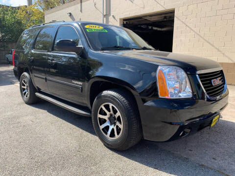 2014 GMC Yukon for sale at AUTO LATINOS CAR in Houston TX