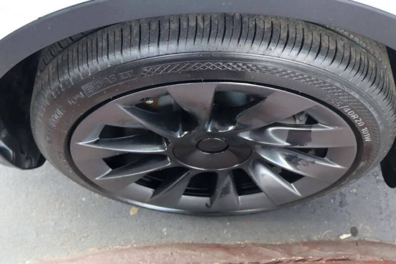2020 Tesla Model Y Long Range