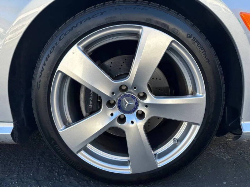 2012 Mercedes-Benz E-Class