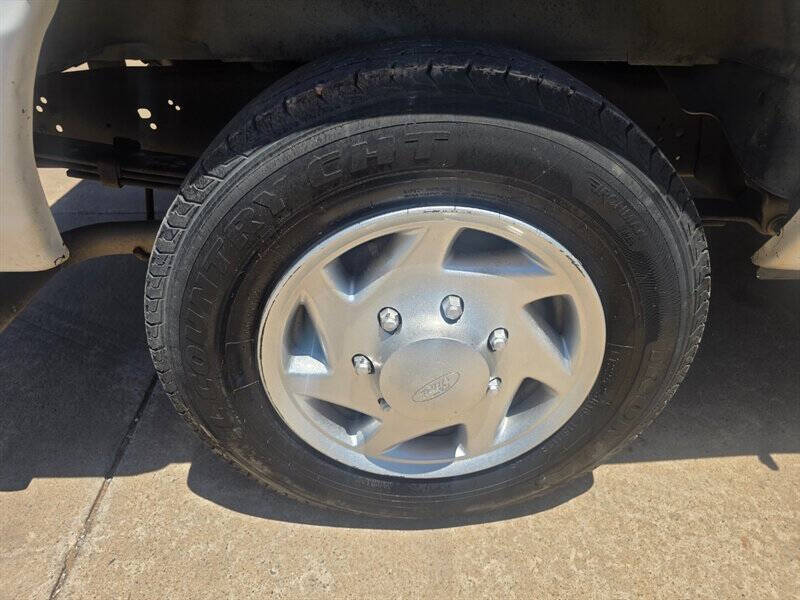 2014 Ford E-Series E-150