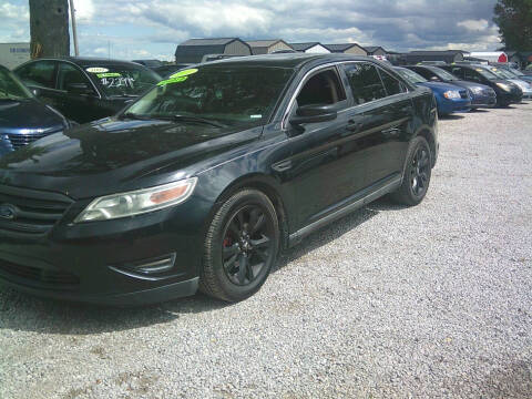 2011 Ford Taurus SEL