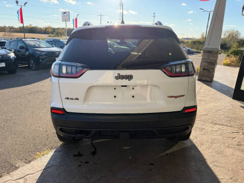 2020 Jeep Cherokee Trailhawk