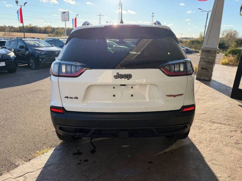 2020 Jeep Cherokee Trailhawk
