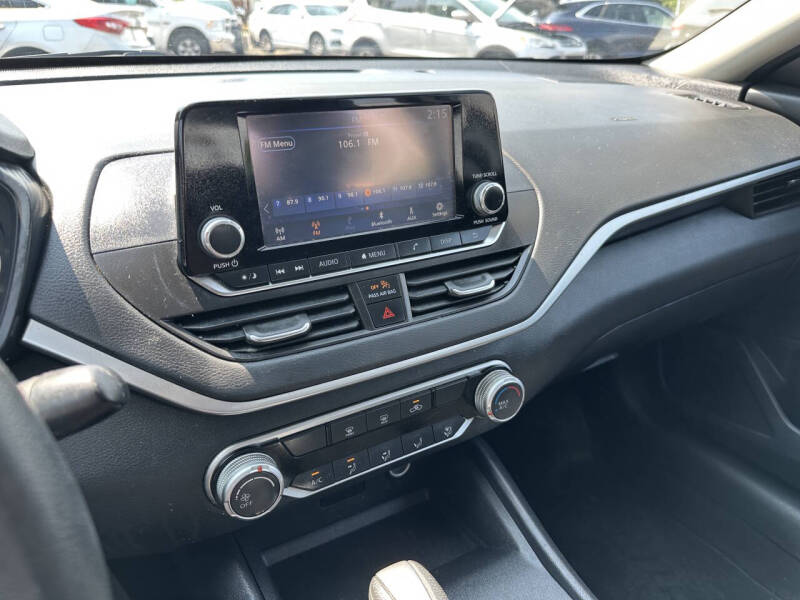 2022 Nissan Altima 2.5 S