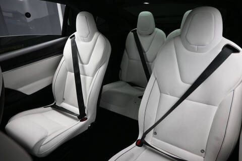 2023 Tesla Model X Plaid