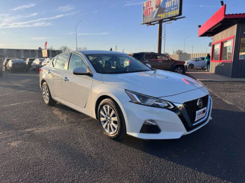 2020 Nissan Altima for sale at MASTERS AUTO SALE LLC in Lubbock TX
