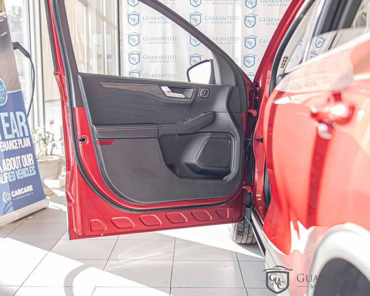 2024 Ford Escape Platinum