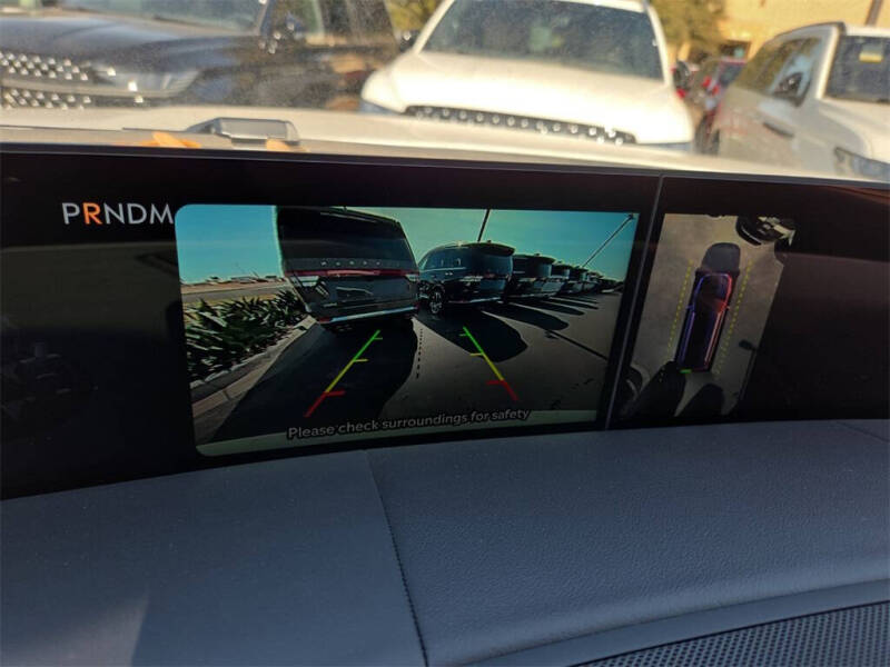 2025 Lincoln Navigator Black Label