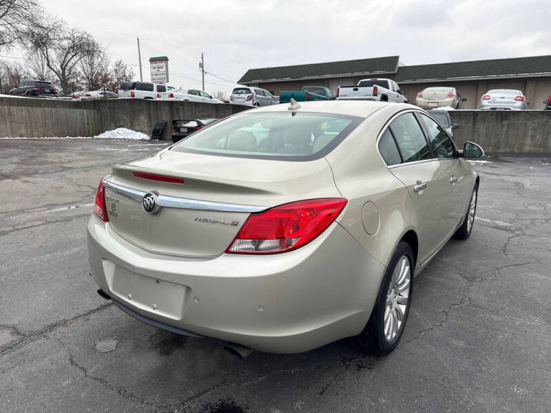 2013 Buick Regal Premium 1