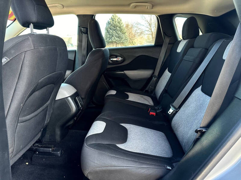 2014 Jeep Cherokee Altitude