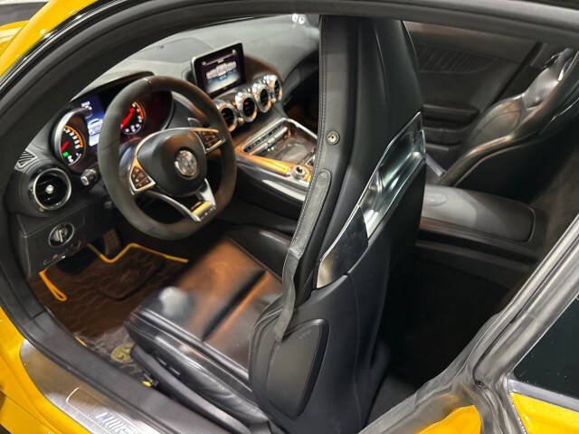 2016 Mercedes-Benz AMG GT S