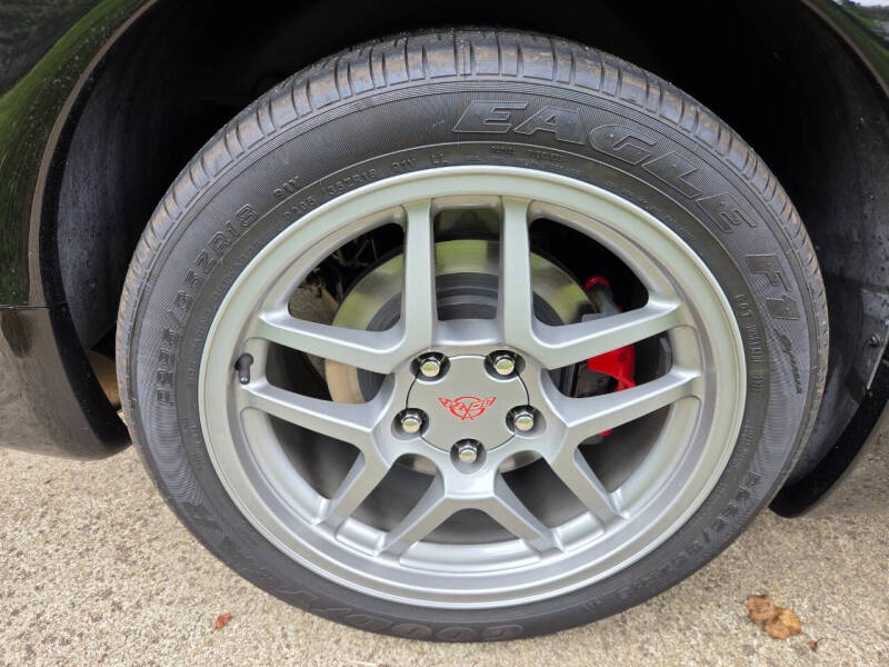 2004 Chevrolet Corvette Z06