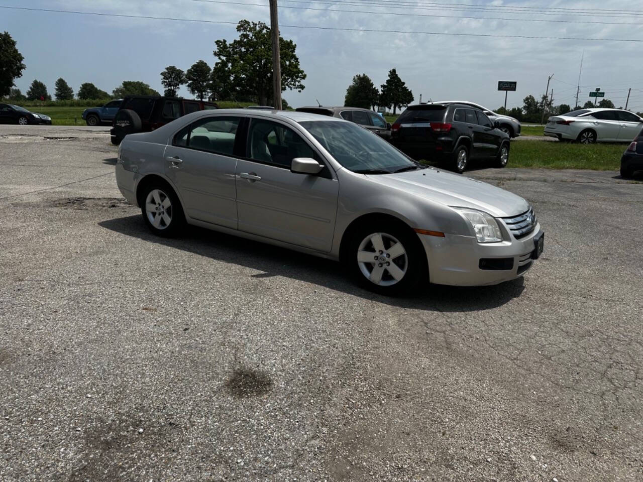 2007 Ford Fusion for sale at DAILY DEAL AUTO SALES LLC in Joplin, MO