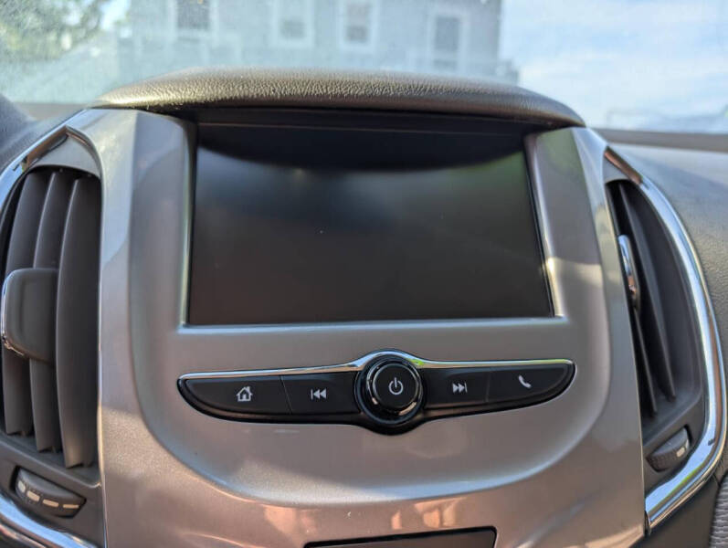 2017 Chevrolet Cruze LT Auto