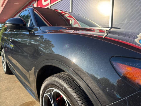 2024 Alfa Romeo Stelvio Veloce