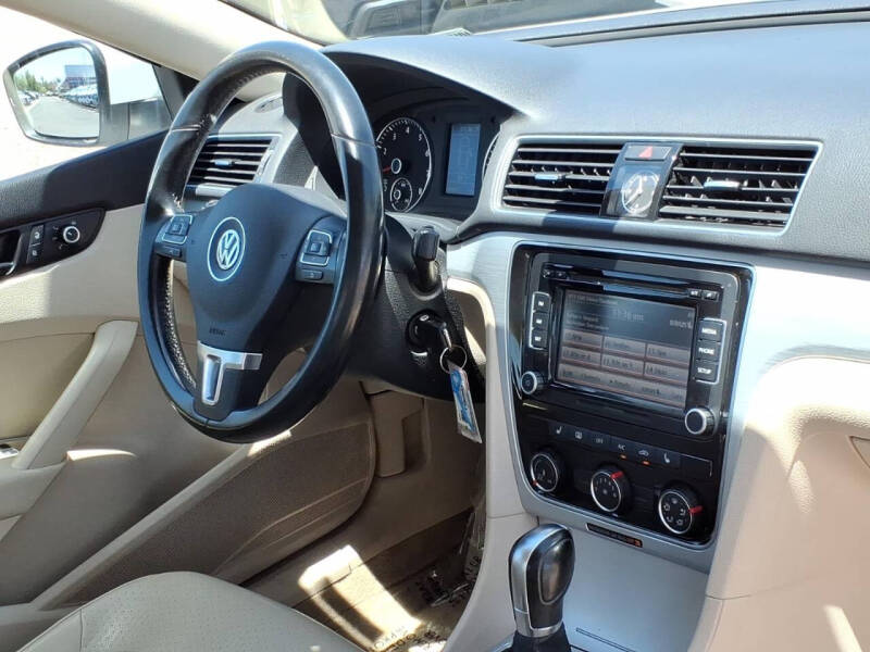 2013 Volkswagen Passat