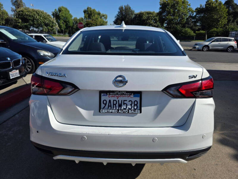 2022 Nissan Versa SV
