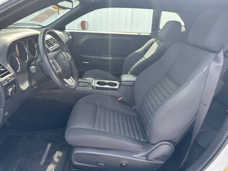 2012 Dodge Challenger SXT