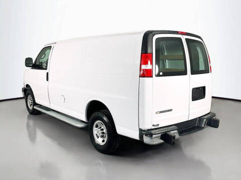 2024 Chevrolet Express 2500