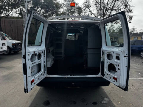 2014 Ford E-Series E-150