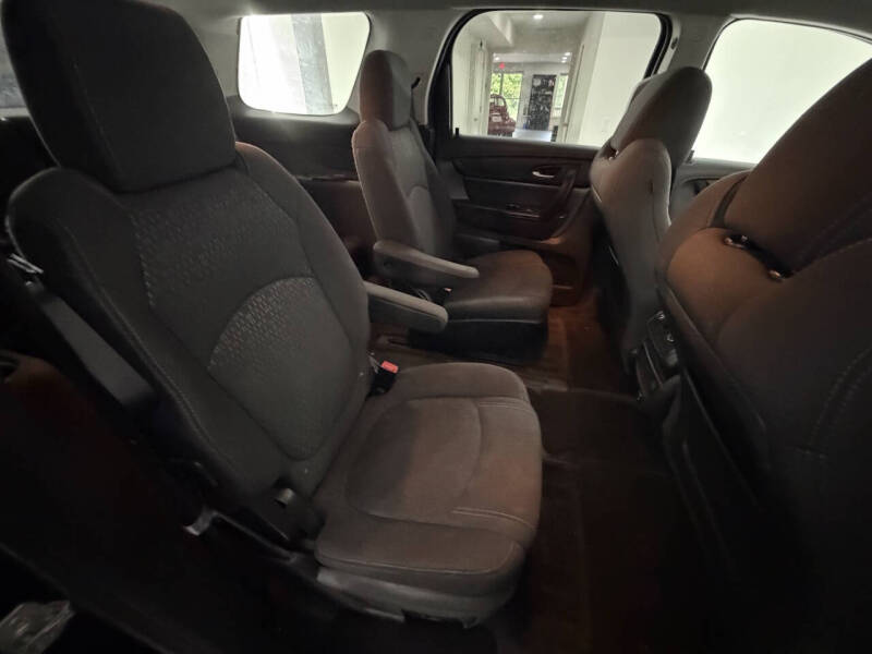 2014 GMC Acadia SLE-2