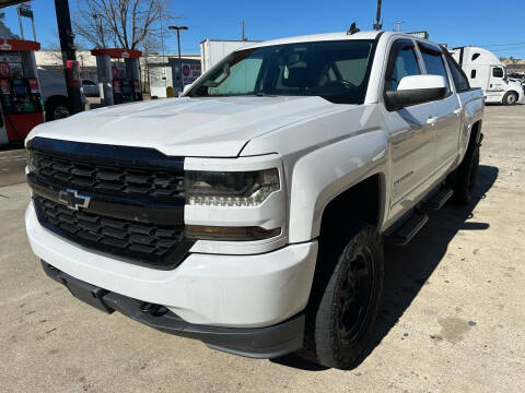 2018 Chevrolet Silverado 1500 for sale at BRYANT AUTO SALES in Bryant AR