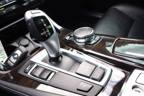 2015 BMW 5 Series 528i