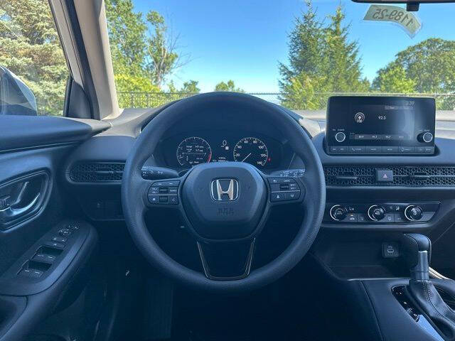 2025 Honda HR-V LX