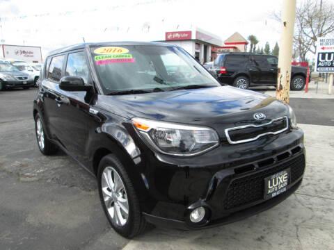 2016 Kia Soul +