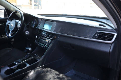 2018 Kia Optima S