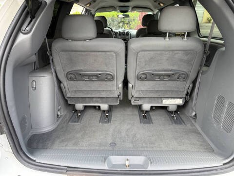2004 Dodge Grand Caravan SXT