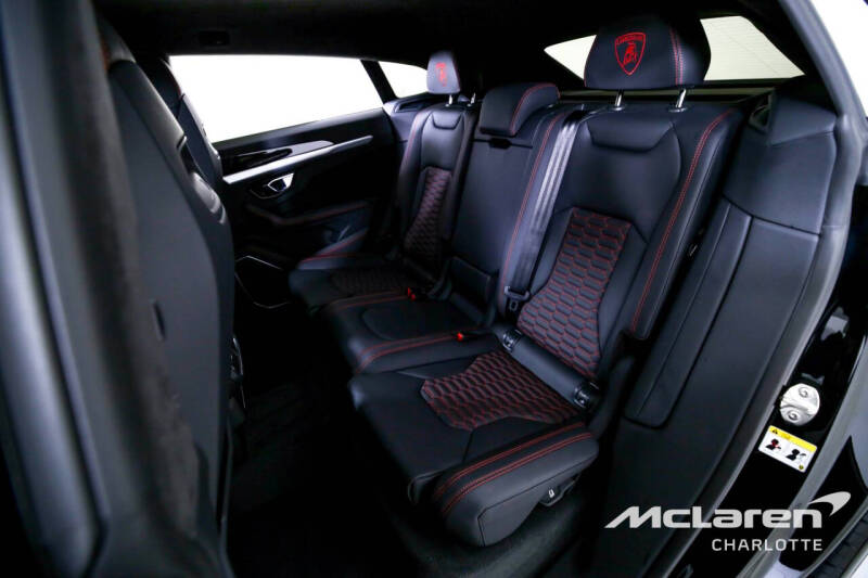 2024 Lamborghini Urus S