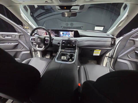 2025 Nissan Armada SV