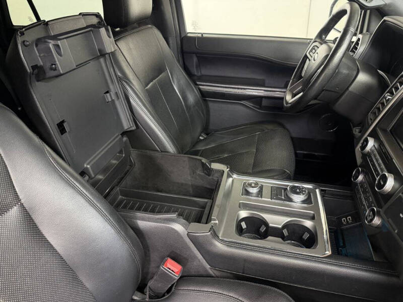 2018 Ford Expedition MAX XLT