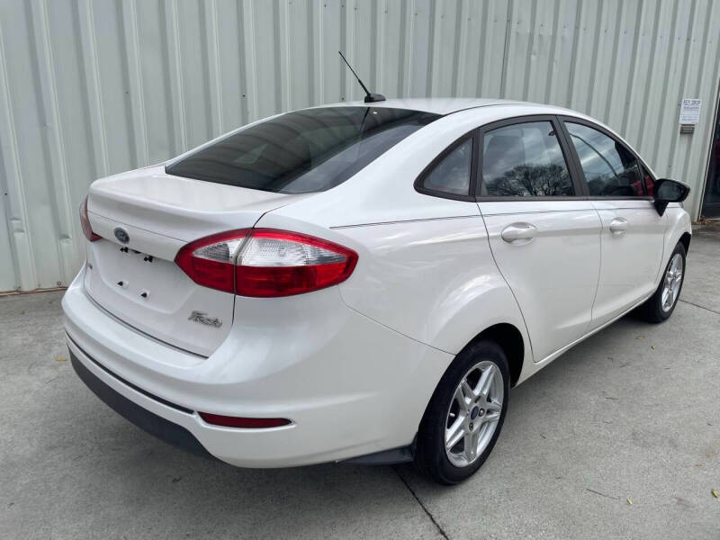 2018 Ford Fiesta SE