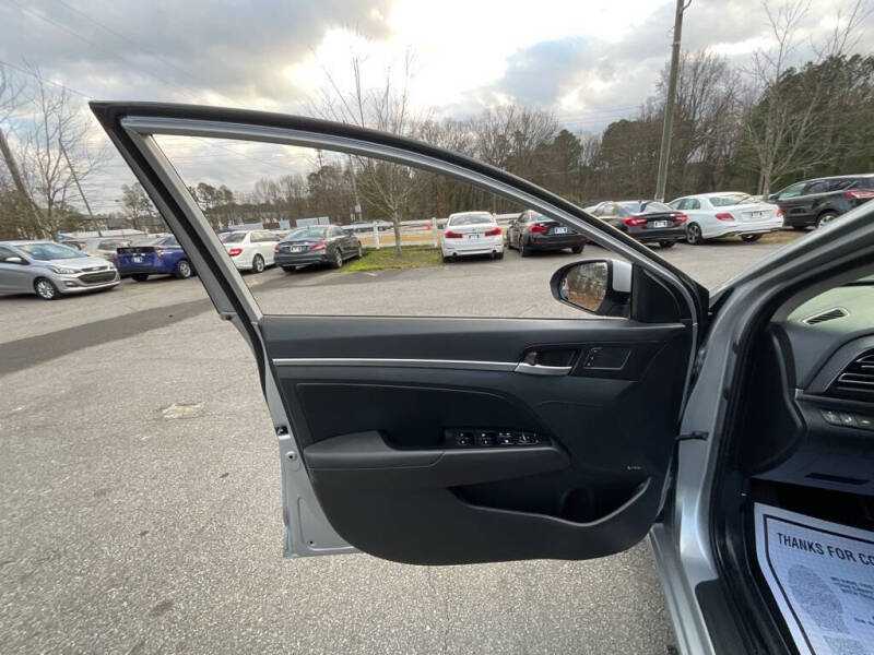 2020 Hyundai Elantra